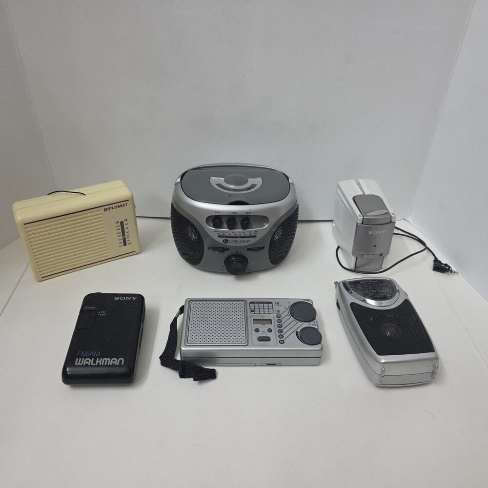 Lot Of 6 Vintage Transistor Radio UNTESTED Diplomat, Lifelong, Sony As Is